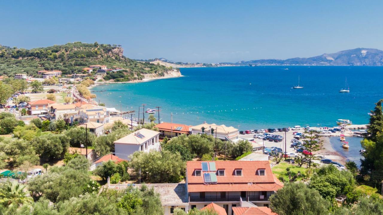 Eptanisos Beachfront Suites Zante Keri エクステリア 写真